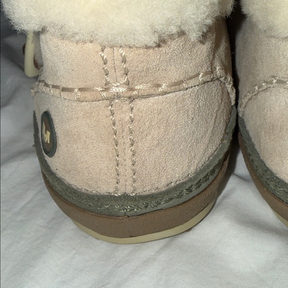 Merrell -Tibet Taupe Suede Ankle Boots Women’s Size 9 1/2 Polartec Fleece EUC - Picture 14 of 16